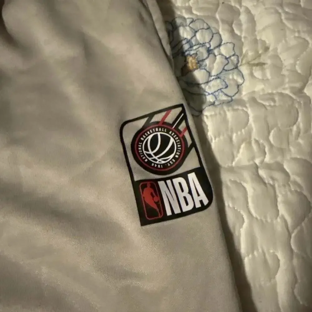 NBA Youth Jogger Sweatpants Light Brown Embroidered Logo Size 18-20